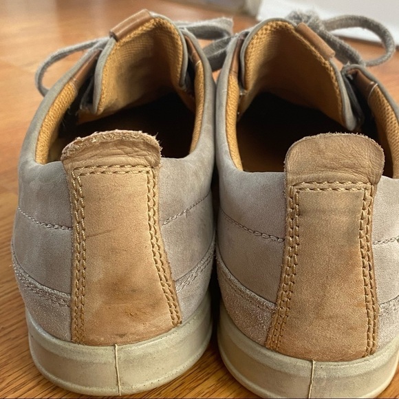 ECCO Men's Street Tray Classic Navajo Suede Leather Sneaker - Picture 5 of 8